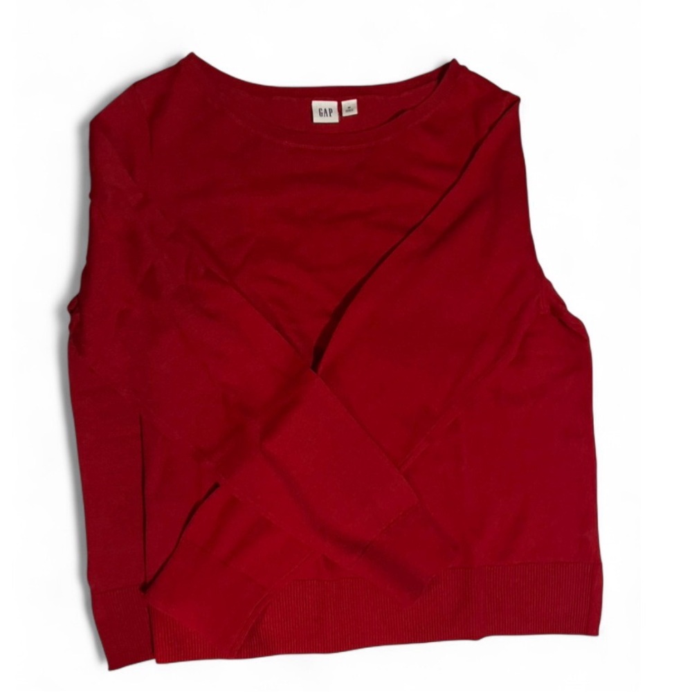 GAP Women's Crewneck Sweater in Rich Red